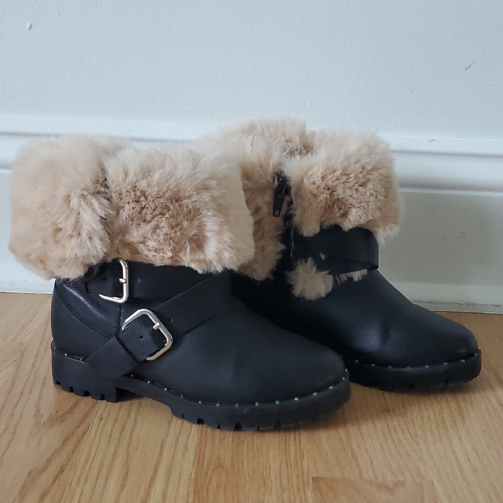 Zara Size 28 Kids Black Boots with Faux Fur Trim